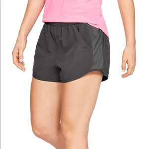 WOMENS FLY BY RUNNING SHORTS UNDER ARMOUR